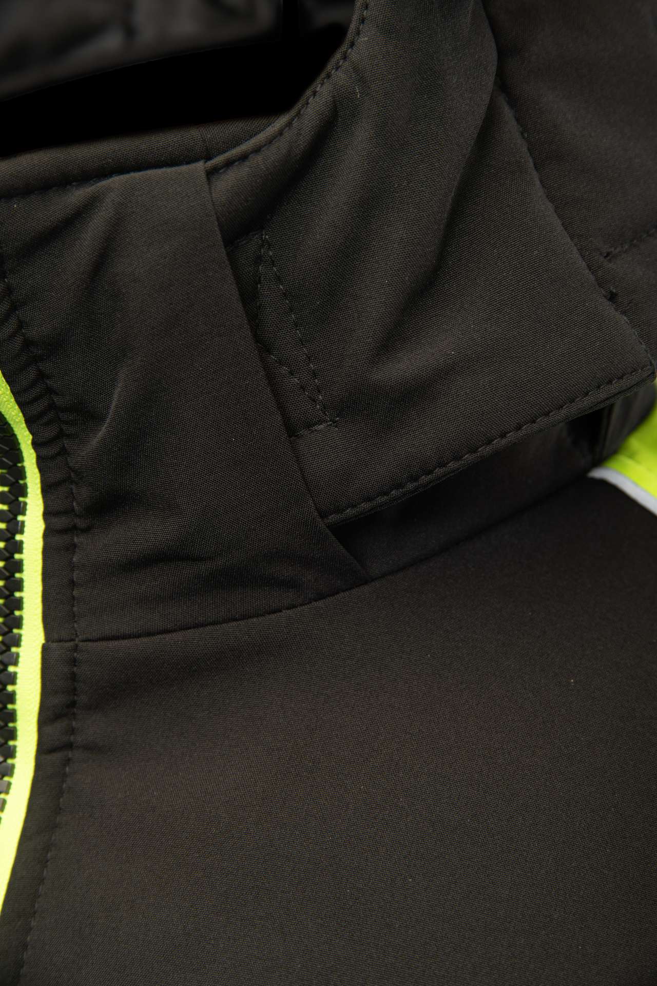 benefit_ocieplany_softshell_rival_(6)